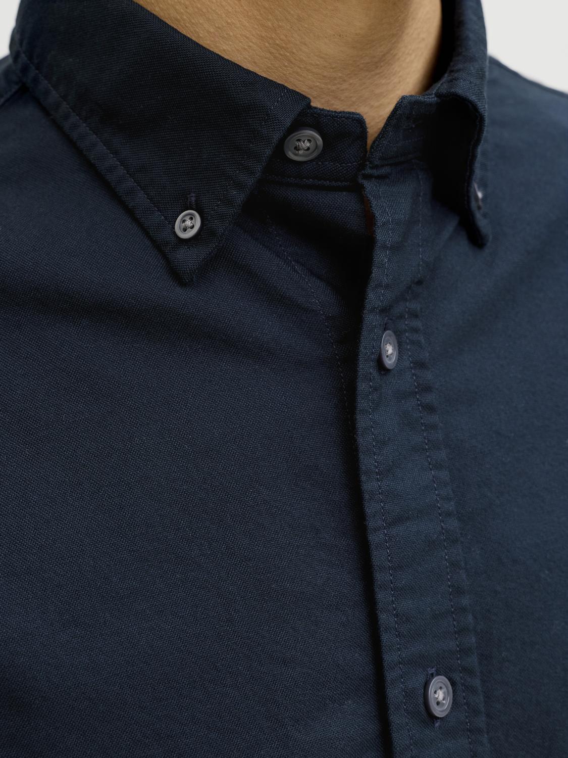 model_shot-detail